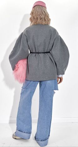 Жіночий верхній одяг