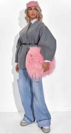 Жіночий верхній одяг