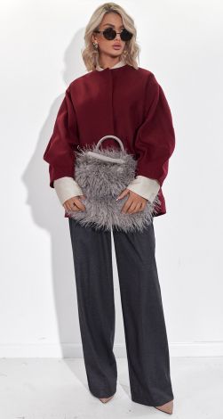 Жіночий верхній одяг