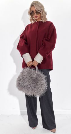 Жіночий верхній одяг