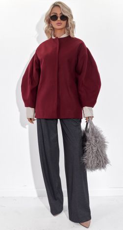 Жіночий верхній одяг