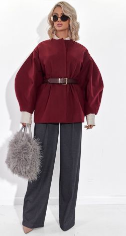 Жіночий верхній одяг