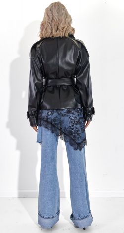 Жіночий верхній одяг