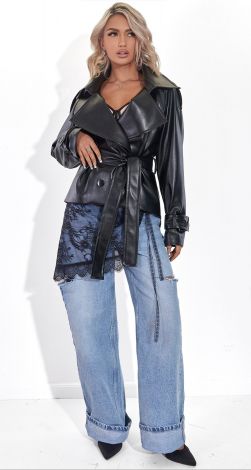 Жіночий верхній одяг