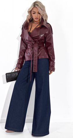 Жіночий верхній одяг