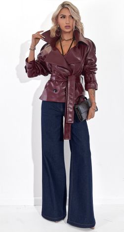 Жіночий верхній одяг