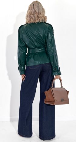 Жіночий верхній одяг