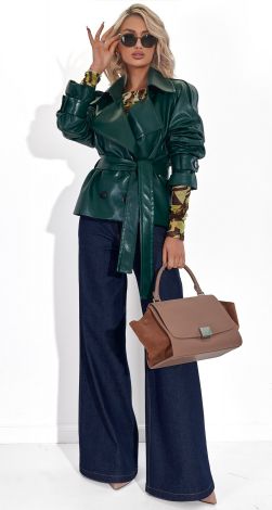 Жіночий верхній одяг