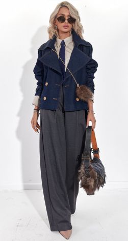 Жіночий верхній одяг