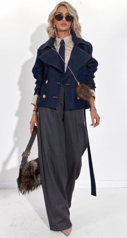 Жіночий верхній одяг