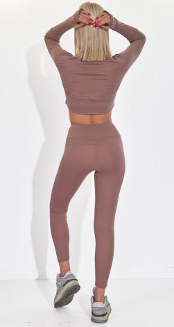 Костюми жіночі