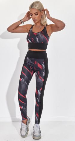 Стильний комплект для йоги та фітнесу