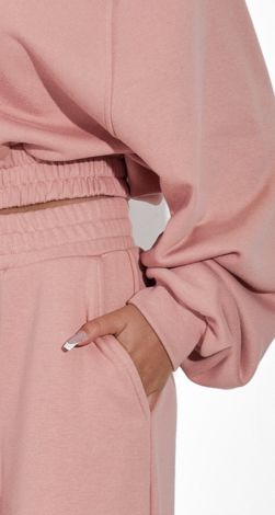 Костюми жіночі