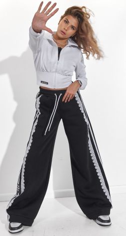 Чи не штани, а чистий ВАЙБ