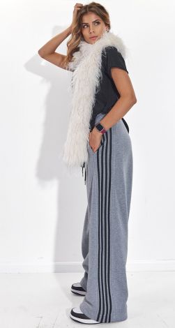 Флаффі-Шарф, який робить образ