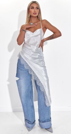 Спокусливий Атлас: Туніка-Сліп з Мереживом