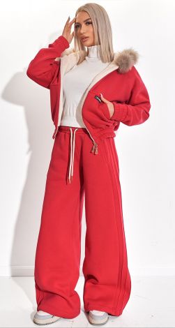 Костюми жіночі