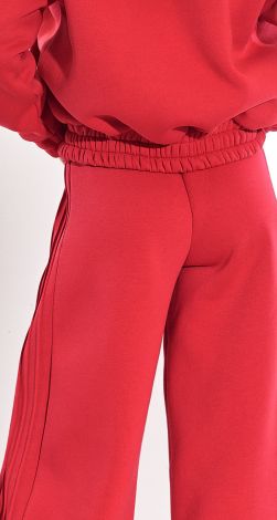 Костюми жіночі