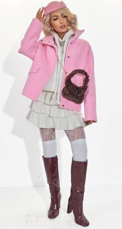 Жіночий верхній одяг