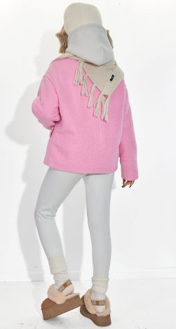 Жіночий верхній одяг