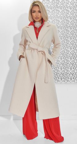 Воплощение элегантности: Классическое пальто из букле на запах 