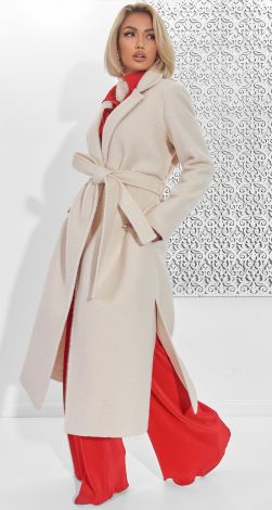 Воплощение элегантности: Классическое пальто из букле на запах 