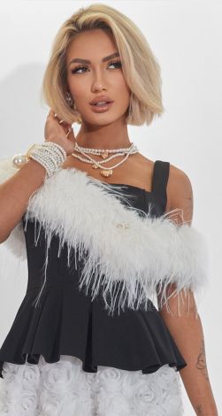 Фінальний штрих твого образу: Хутряне боа, яке змінює все