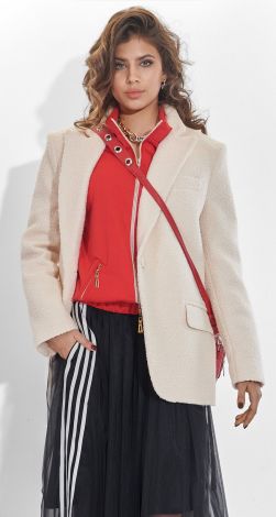 Bouclé Chic: Піджак, в який закохуєшся з першого дотику