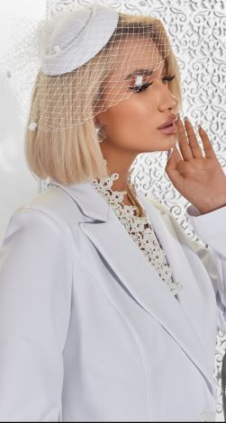 Капелюшок з вуаллю