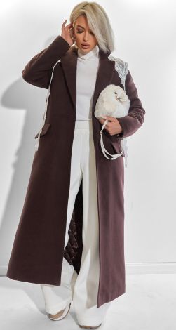 Жіночий верхній одяг