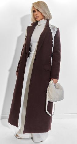 Жіночий верхній одяг