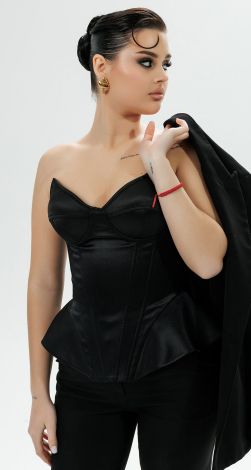 Корсет, що тримає форму бездоганно