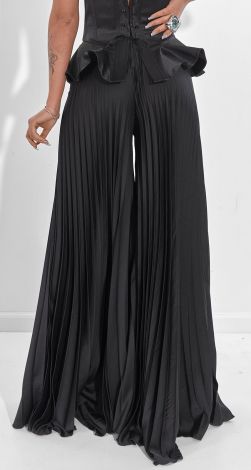 Шелковые брюки плиссе