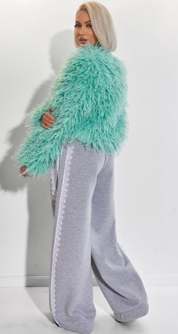 Жіночий верхній одяг