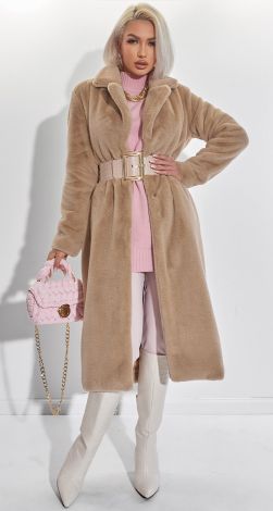 Жіночий верхній одяг