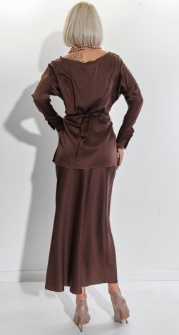 Костюми жіночі