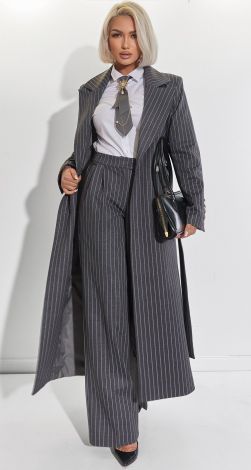 Костюми жіночі