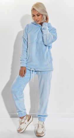 Костюми жіночі