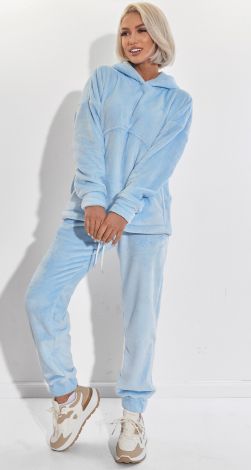 Костюми жіночі