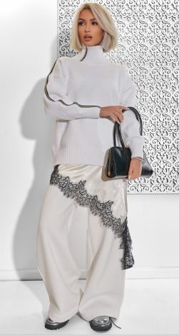 Светр з кристалами