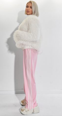 Жіночий верхній одяг