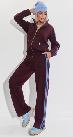 Костюми жіночі