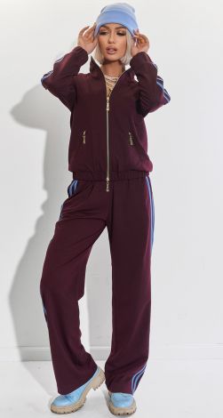 Костюми жіночі