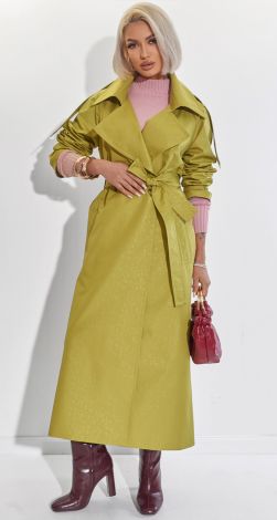 Жіночий верхній одяг