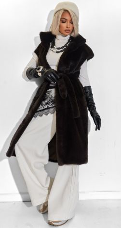 Жіночий верхній одяг