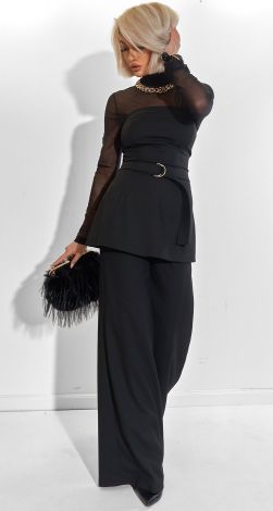 Костюми жіночі