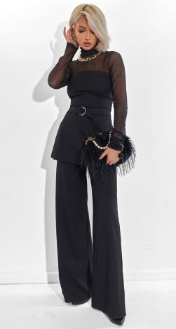 Костюми жіночі