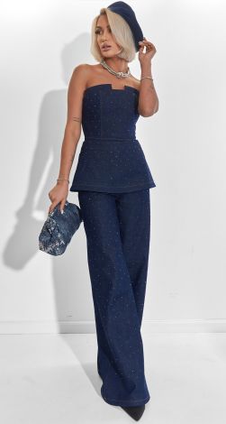 Костюми жіночі