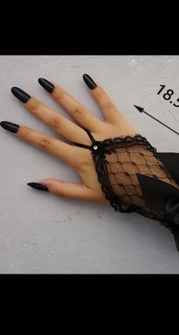 Стильные перчатки