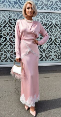 Костюм из эко-шелка, влюбляющий в каждое движение  